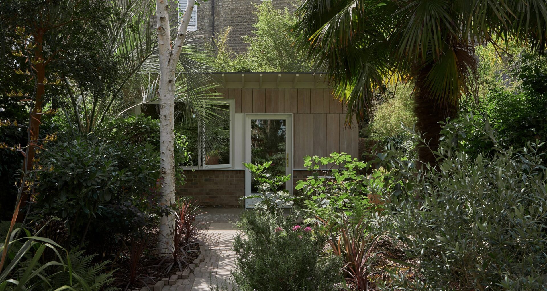 O'Sullivan Skoufoglou Architects creates "quiet yet present" studio