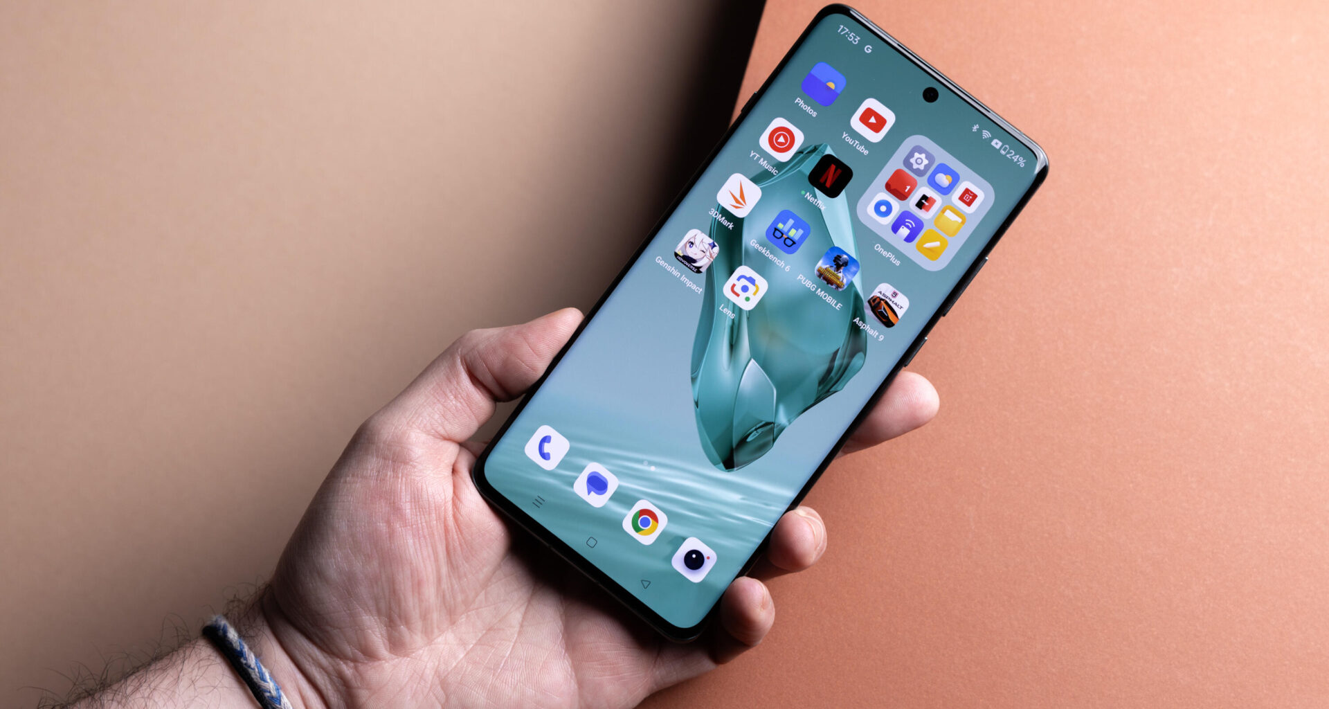 Your Phone Can Last Years Longer (and Save You a Fortune) if You Do This