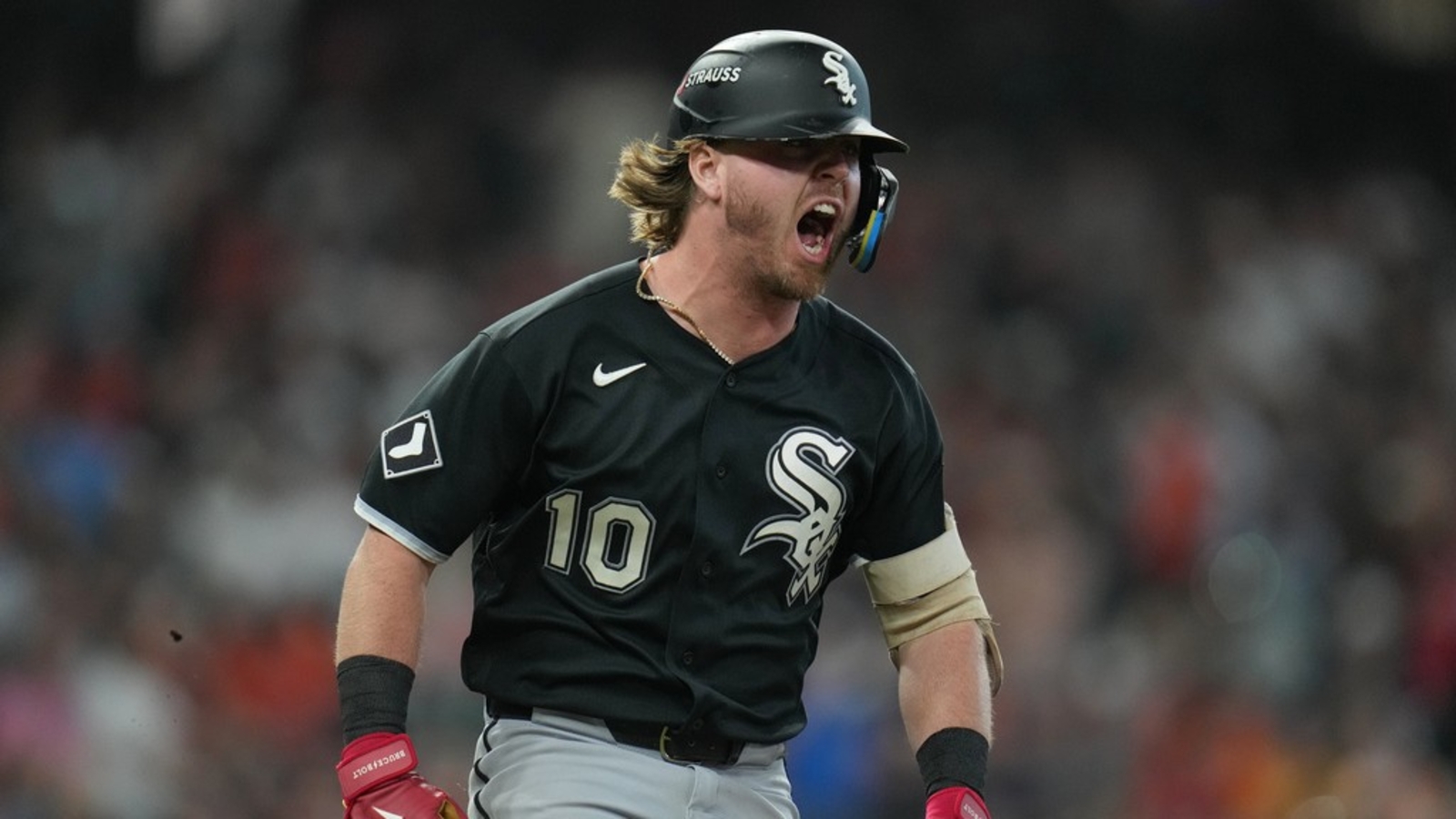 MLB Postseason 2026: Chicago White Sox sweep Houston Astros, Cubs eliminated by San Diego Padres | LIVE Updates