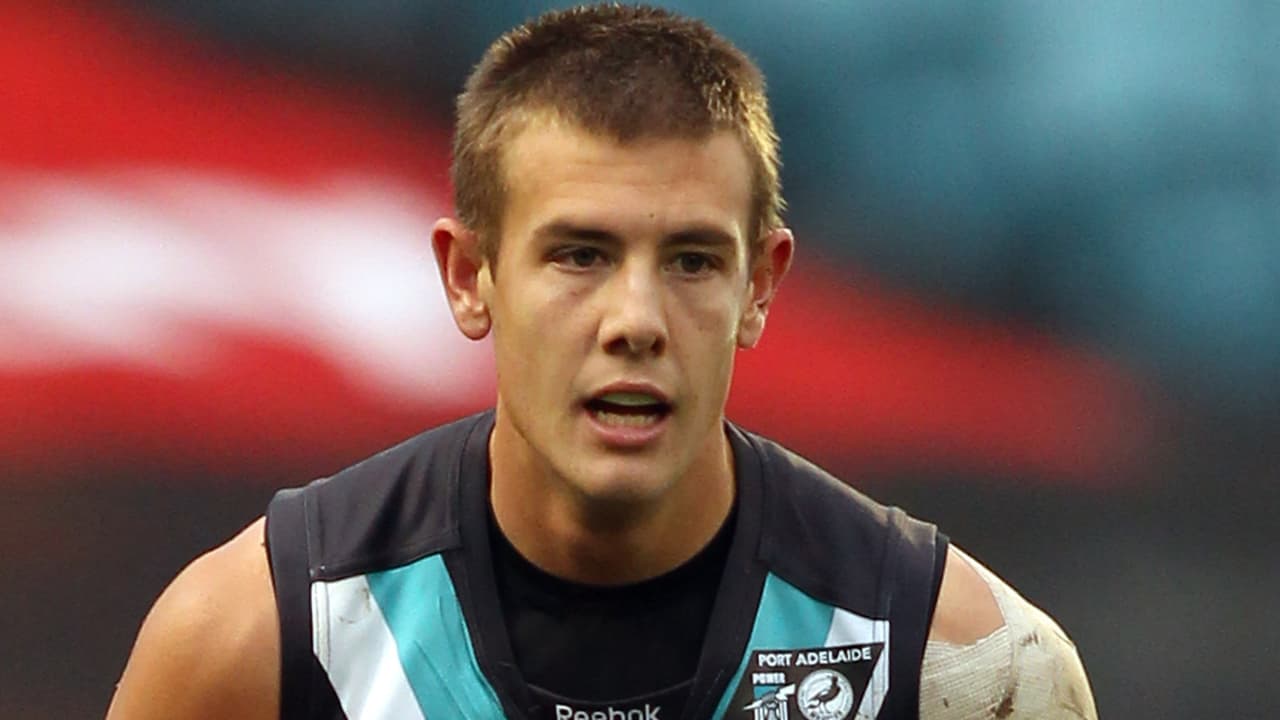 ADELAIDE, AUSTRALIA - MAY 29: Daniel Stewart of the Power runs with the ball during the round 10 AFL match between Port Adelaide Power and the Richmond Tigers at AAMI Stadium on May 29, 2010 in Adelaide, Australia. (Photo by Morne de Klerk/Getty Images)