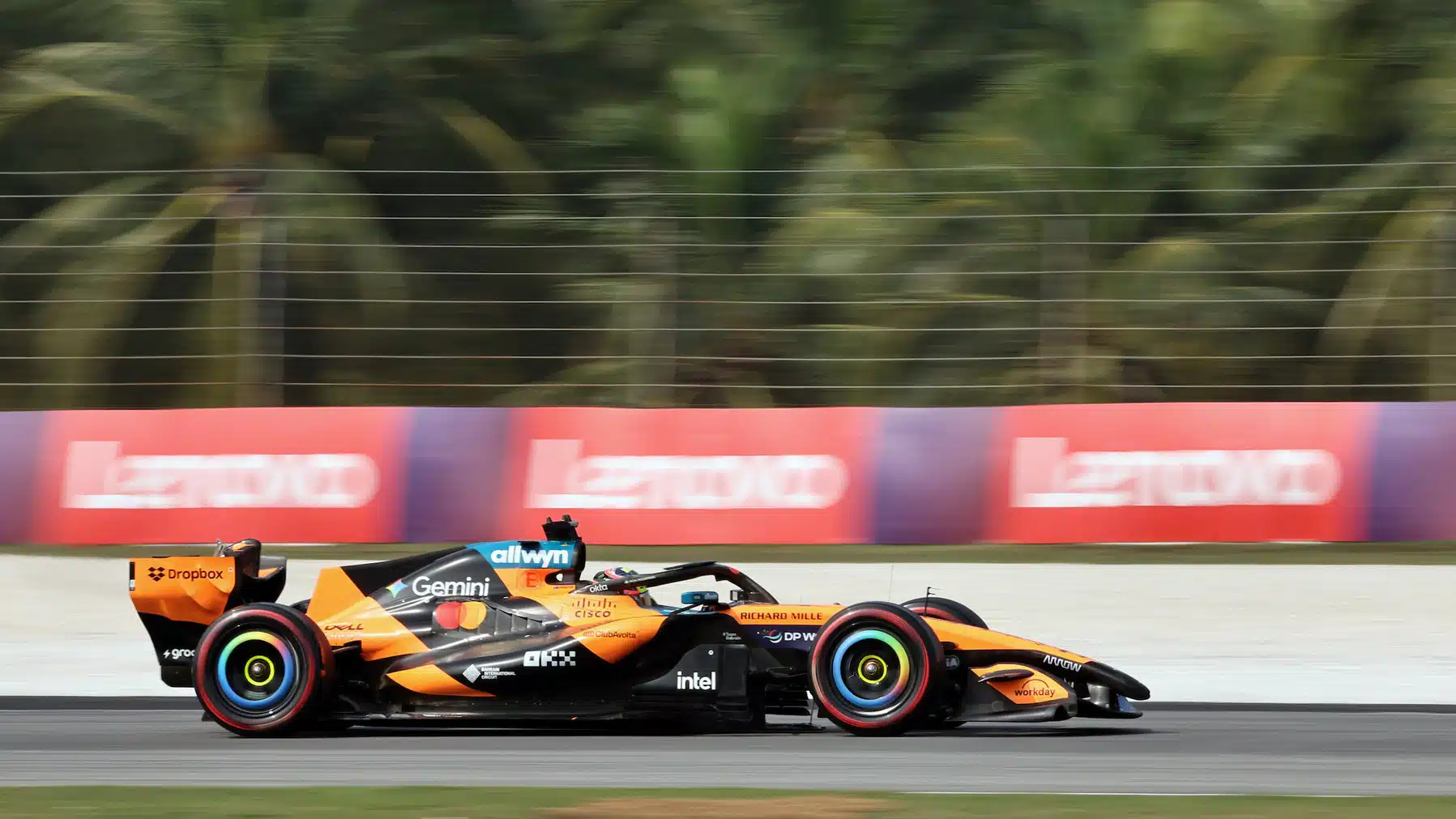 Oscar Piastri (McLaren-Mercedes) during qualifying for the 2026 Bahrain Grand Prix