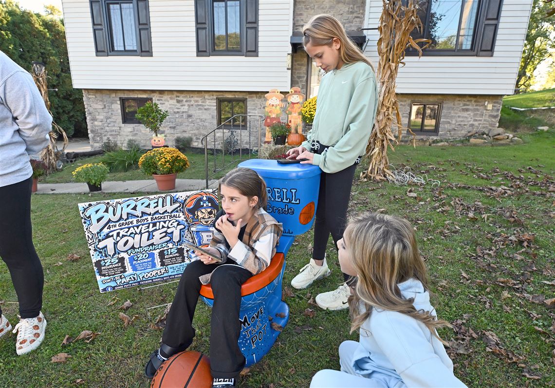 Toilet fundraiser raises money for Burrell fourth grade basketball team