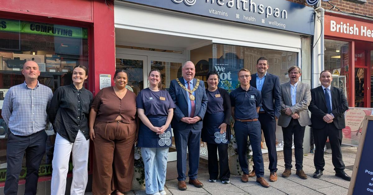 Healthspan opens new city centre shop with help from Winchester mayor