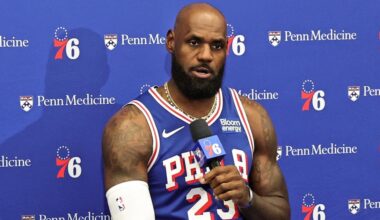 76ers' LeBron James Gets Trolled by Michael Che in New 'SNL' Weekend Update Video