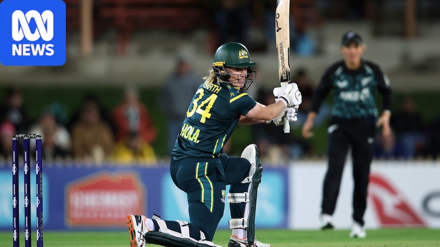 Australia survives dramatic collapse to beat New Zealand by two wickets in first women's T20