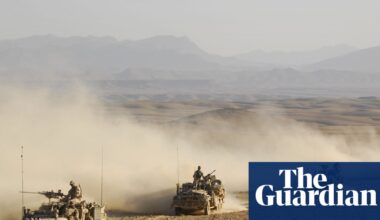 Australian SAS officers knew about unlawful ‘throwdowns’ on dead Afghans, report says | Australian military