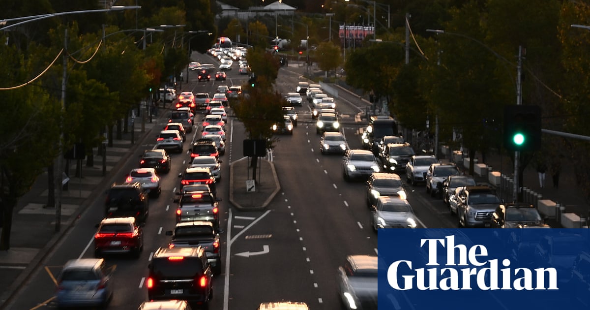 ‘Clear and present danger’: fuel prices could rise by 30c a litre across Australia under IMF scenario | Petrol prices