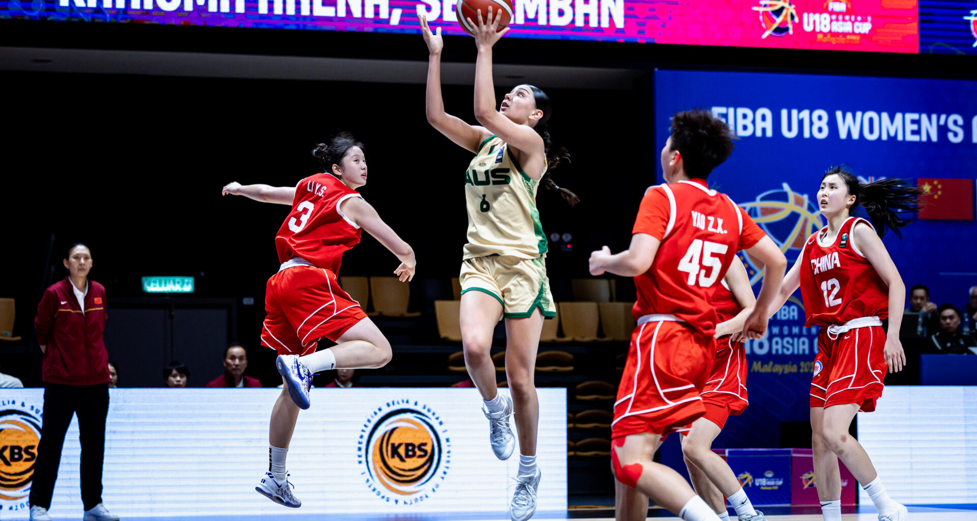 Gems hold off China to reach Asia Cup final
