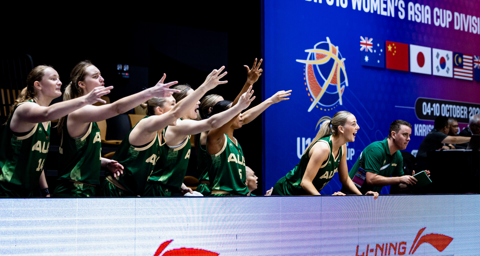 Gems turn up the pressure to storm past New Zealand