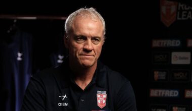 England coach not amused with bizarre route to Perth for Rugby League World Cup opener