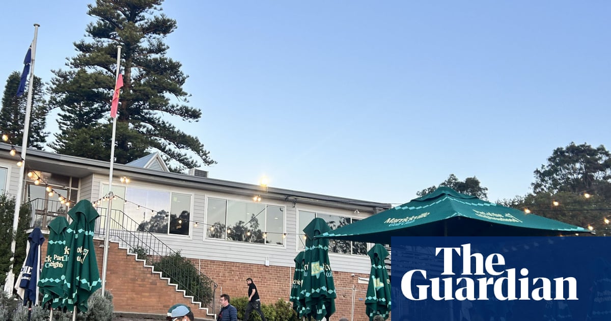 Constitutional expert accuses Anthony Albanese of ‘grey corruption’ over golf club grant | Anthony Albanese