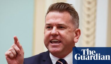 Queensland’s LNP has trodden softly in government. It’s now baring its teeth over the power to break up workers’ strikes | Queensland politics