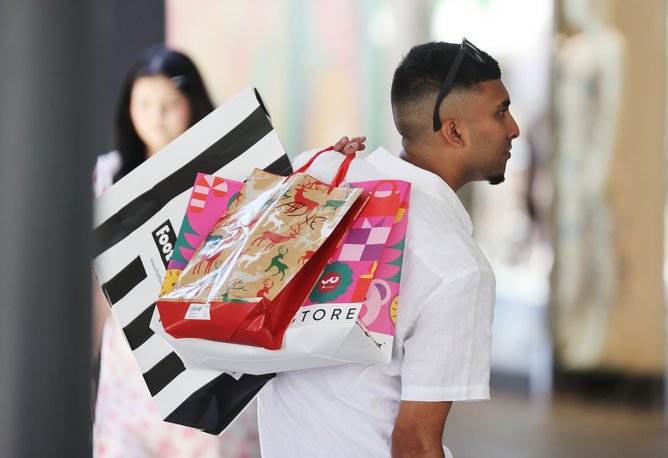 Shops will be open for longer in the lead-up to Christmas.
