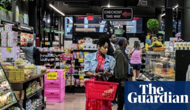 US economy grows faster than expected but inflation rises to 3.7% | US economy