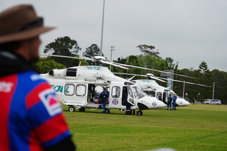 Toll helicopters Wallsend 031026