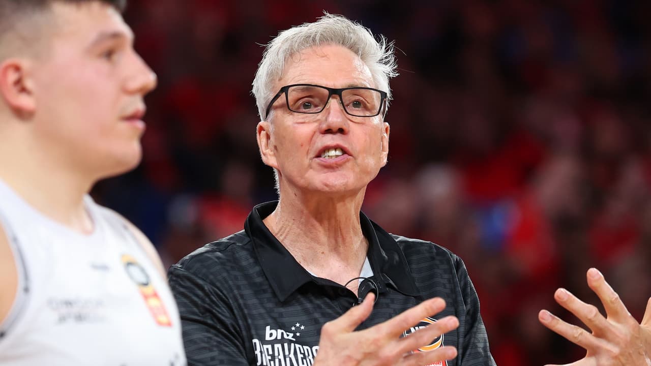 NBL 2026: Gordon Herbert health scare, New Zealand Breakers coach illness, Jimmy Whitt Perth Wildcats departure, TikTok comments, NBL Daily