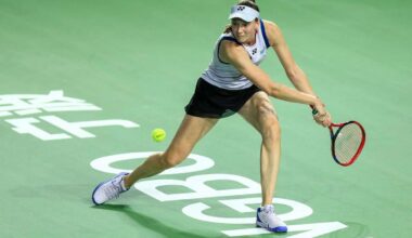 Rybakina overcomes second-set wobble to reach Ningbo semi-finals, Shnaider up next