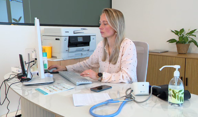 Dr Isobelle Smith specialises in hormonal and metabolic health.