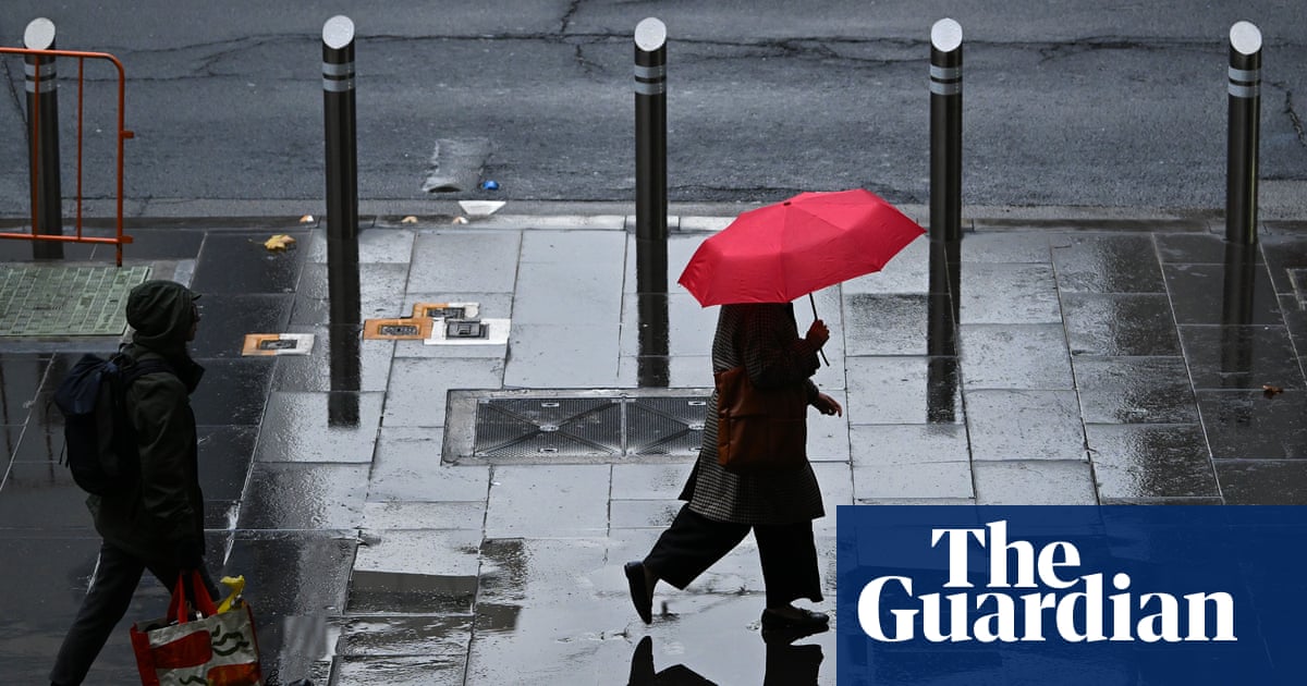 Storm warnings for Melbourne, Canberra, Sydney and Brisbane as cold front ‘packs a punch’ | Australia weather