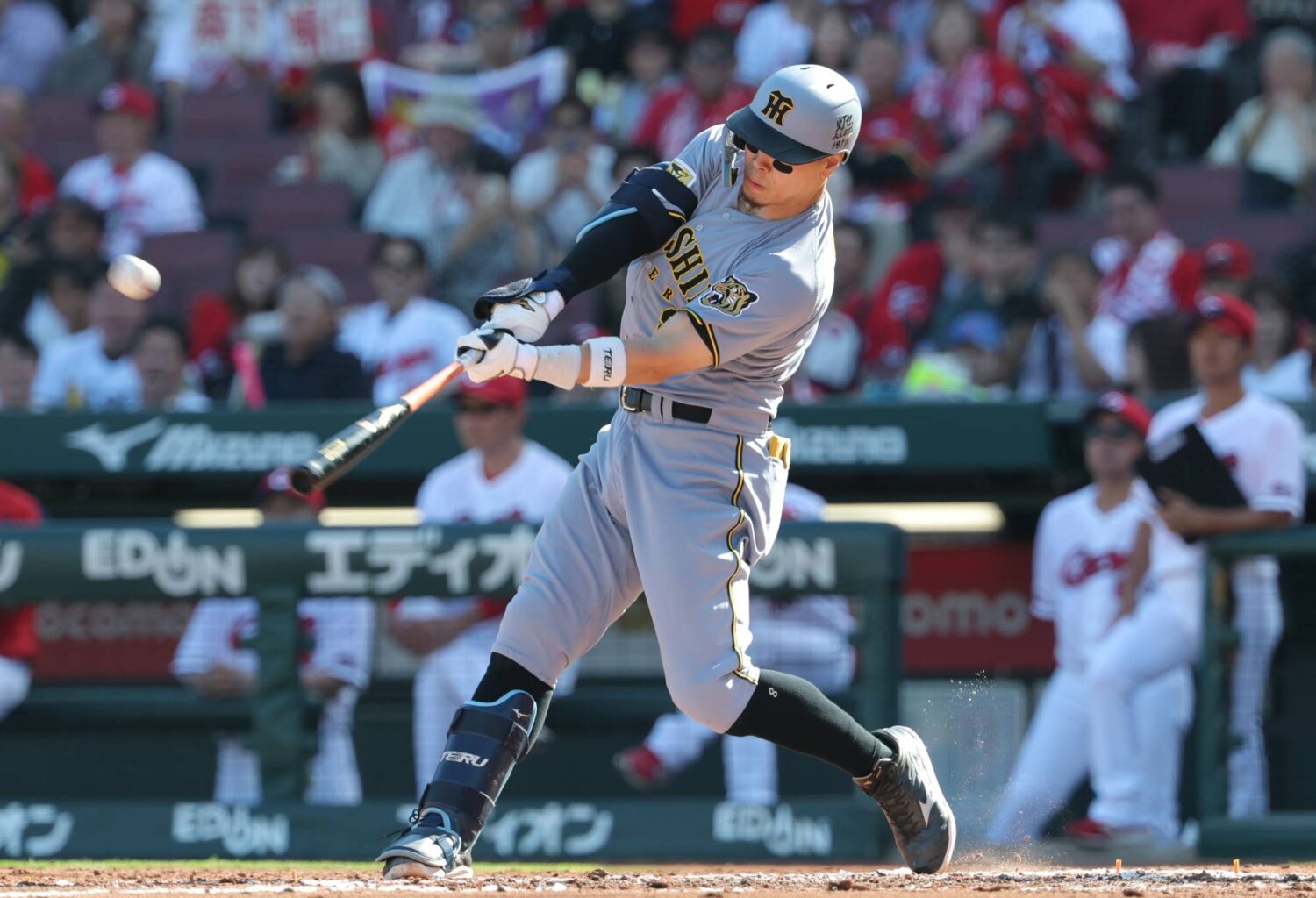 Top NPB slugger Teruaki Sato set to test MLB market