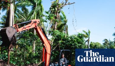 After the strongest storm in a generation, Hawai’i residents take recovery into their own hands – in pictures | Hawaii
