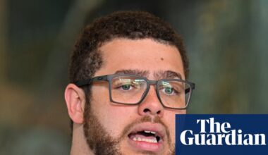 Jordon Steele-John says ‘I’m not on leave’ and accuses Greens leader of making ‘bad call’ regarding complaints | Australian Greens