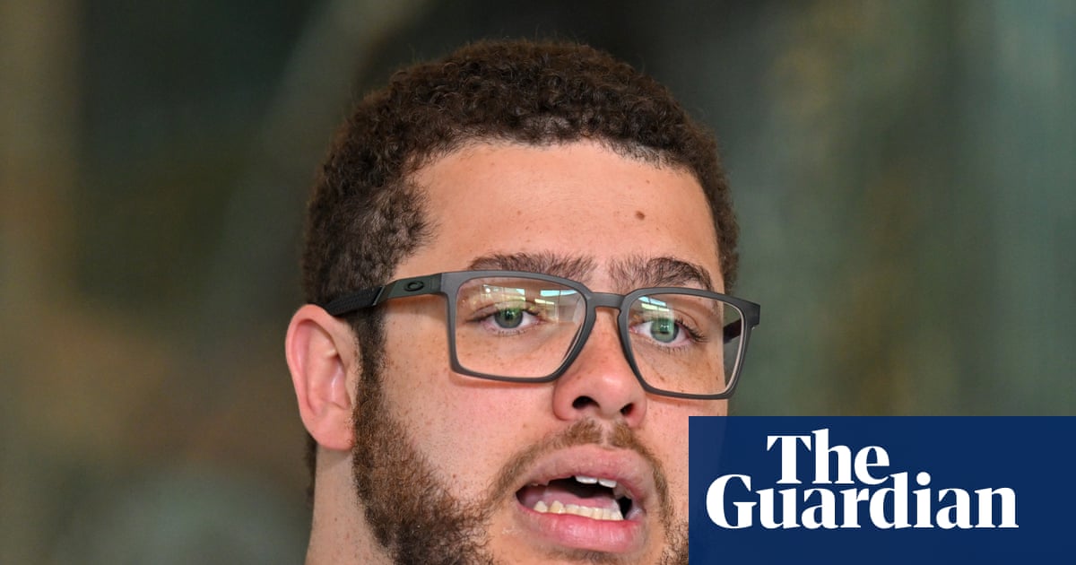 Jordon Steele-John says ‘I’m not on leave’ and accuses Greens leader of making ‘bad call’ regarding complaints | Australian Greens
