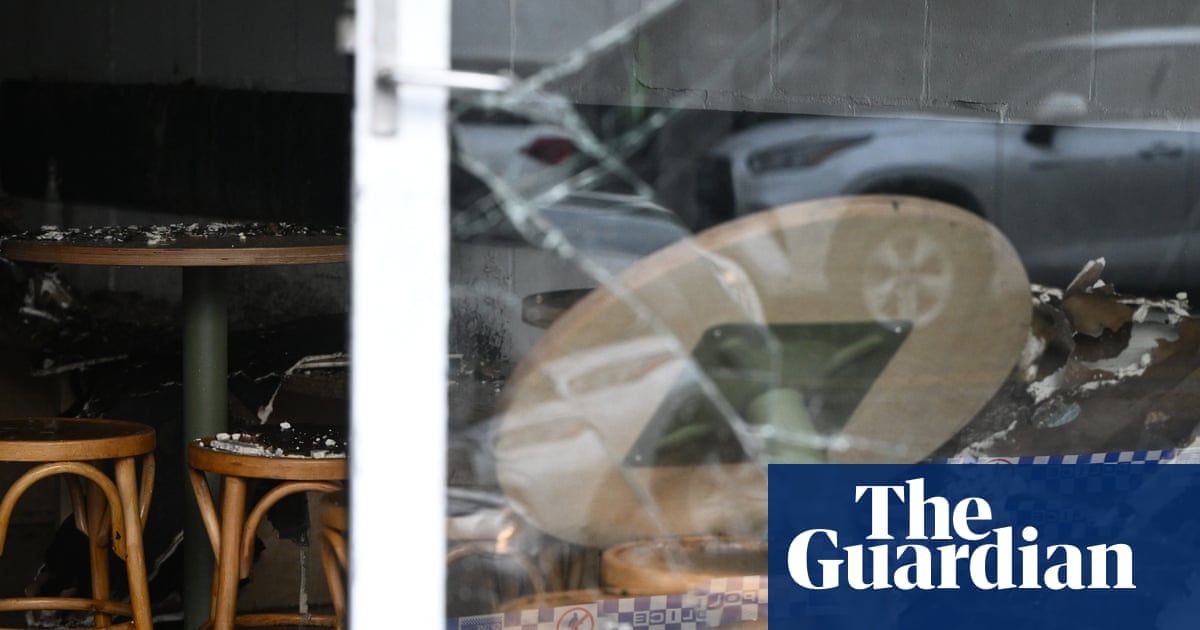 When a tobacco shop opened next door, a Melbourne couple’s dream cafe went up in smoke: ‘It felt like a warzone’ | Melbourne