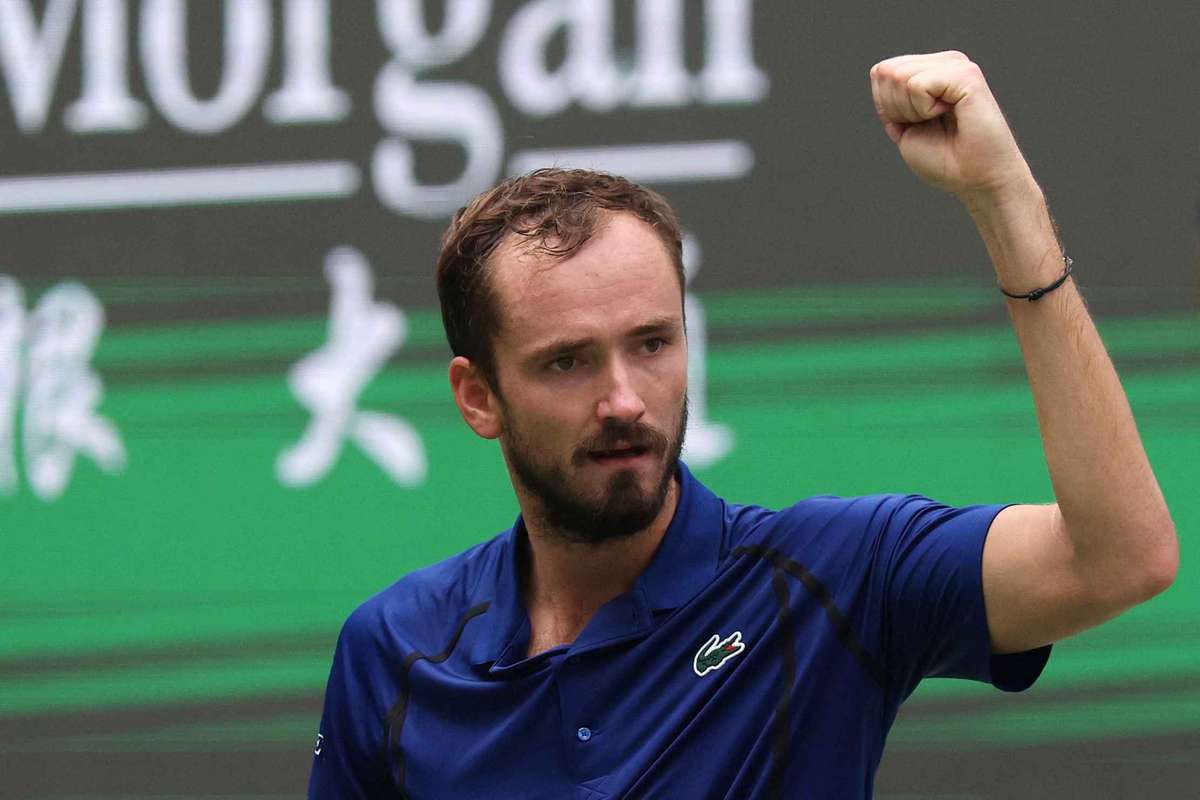 Medvedev battles through Shanghai opener in first match since disqualification