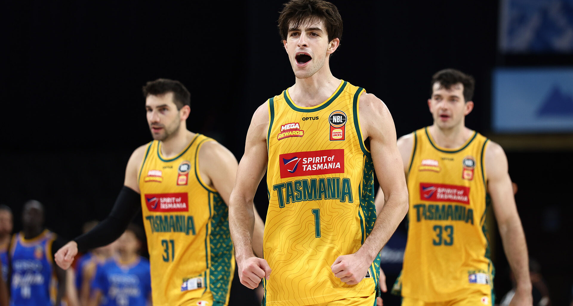 Armstrong stars as JackJumpers prevail in OT