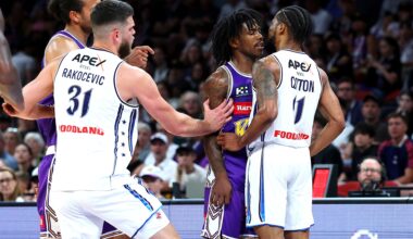 Davis-Cotton feud reignites as 36ers topple Kings