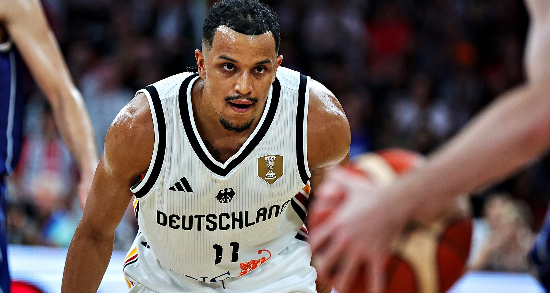 Breakers sign German international