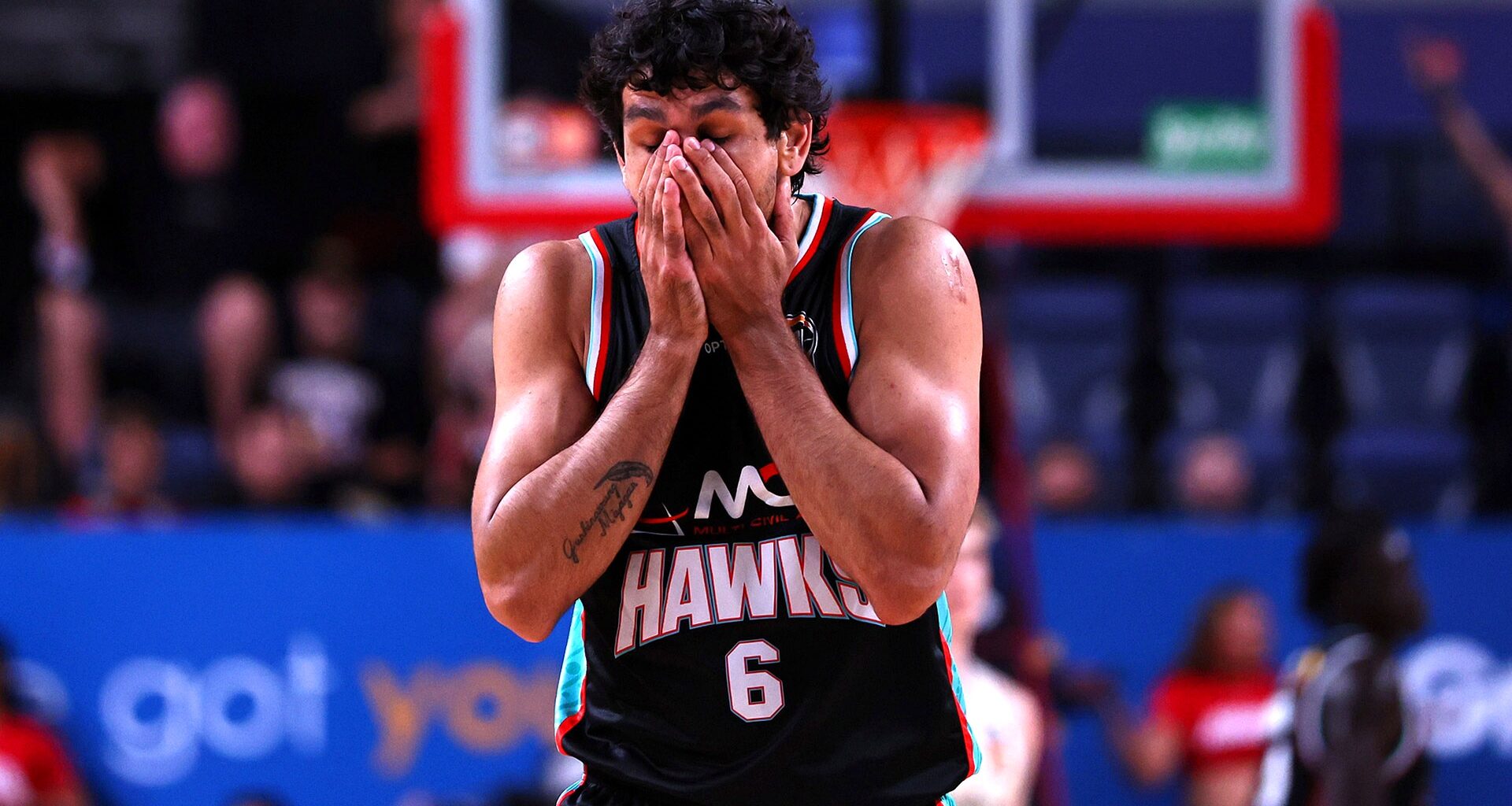 Don’t be fooled by 1-6 Hawks, United warns