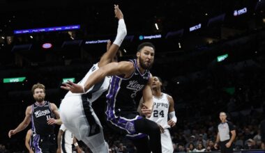 Cruel blow: Simmons revival halted by suspected Achilles tear
