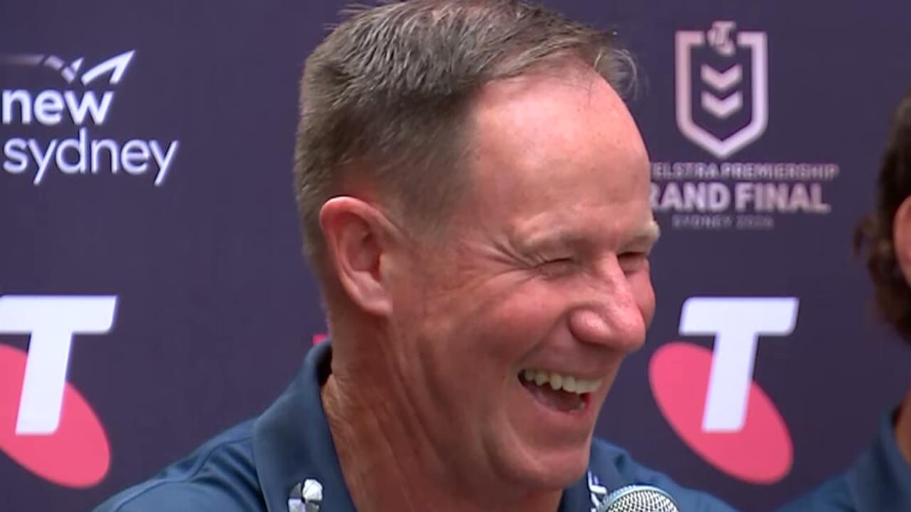 NRL 2026: Newcastle Knights coach Justin Holbrook takes playful shot at Roosters coach Trent Robinson ahead of grand final, assistant, crowd support