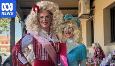 Outback town Narromine glams up for biggest Dolly Parton Festival ever, following star's death