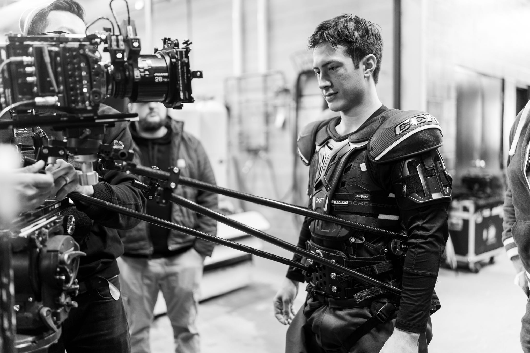 heated rivalry hudson williams as shane hollander in episode 105 bts of heated rivalry cr sabrina lantos © 2025 heated rivalry hudson williams as shane hollander in episode 105 bts of heated rivalry cr sabrina lantos © 2025