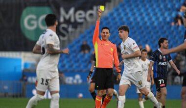 Referees strike over as Football Australia reaches deal ahead of A-Leagues seasons
