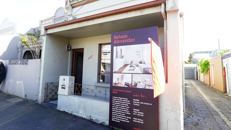 Melbourne auction results: Carlton North and Kensington homes sell as new reserve price laws loom