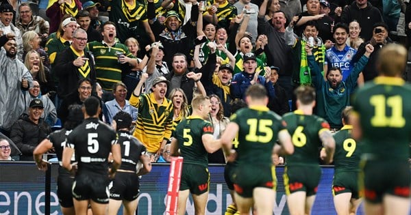 RLWC26: Record crowd treated to epic opener to IRL Rugby League World Cup 2026 between Australia Kangaroos and New Zealand Kiwis