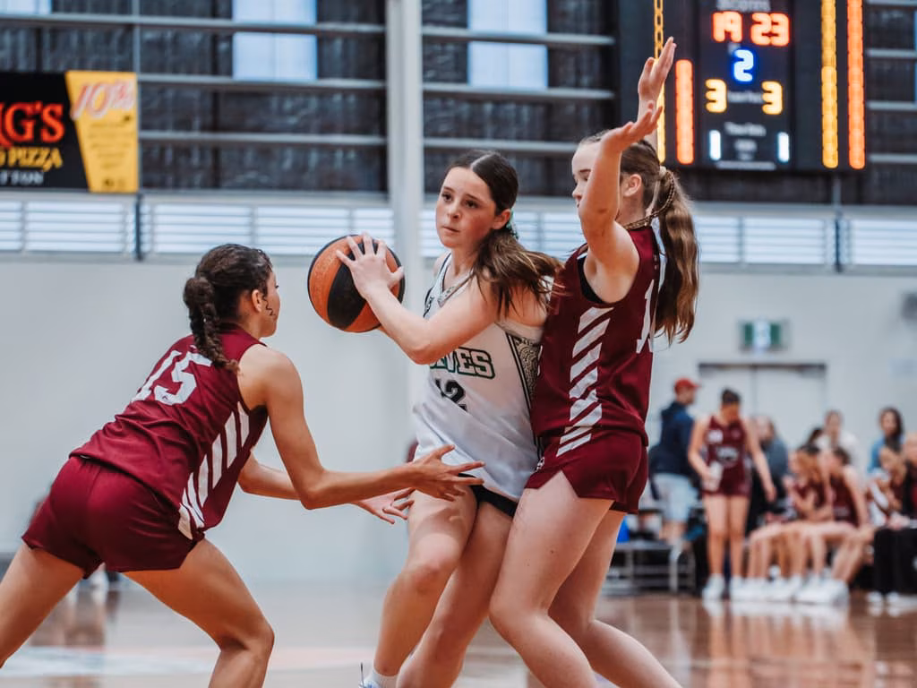 Watch replays: U14 Club Championships – Courts 5, 7 & 8, Day 6 - Herald Sun