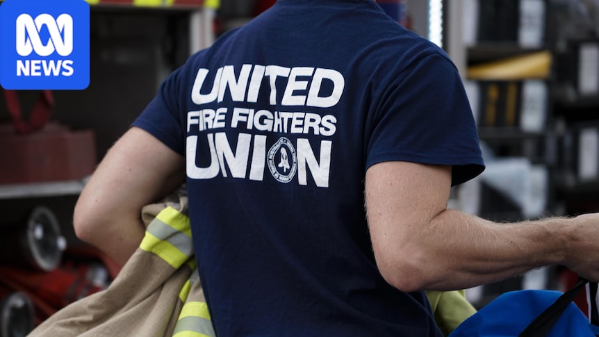 Victorian branch of United Firefighters Union of Australia threatens legal action against own members