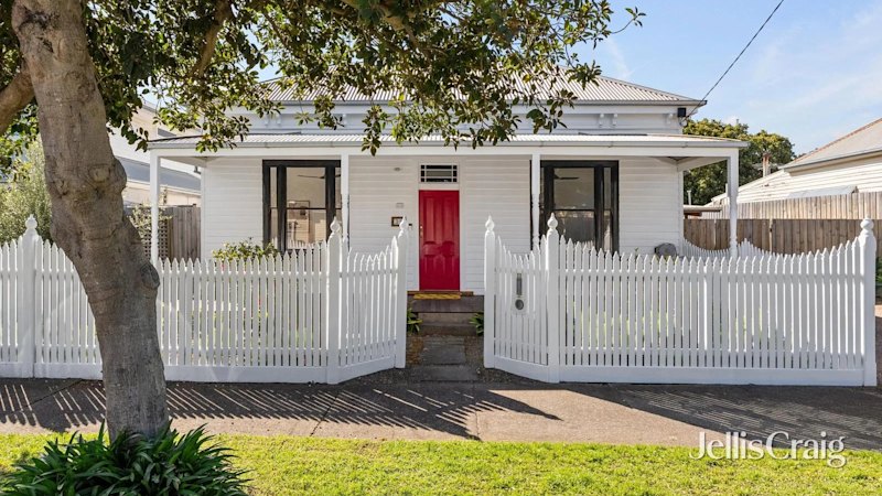 Melbourne auctions: Family pays $10,000 under the reserve to buy Newport home for $1.79m