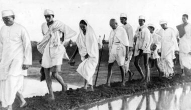 Walk More, Move Daily: Mahatma Gandhi's Fitness Routine Was Simple Yet Effective