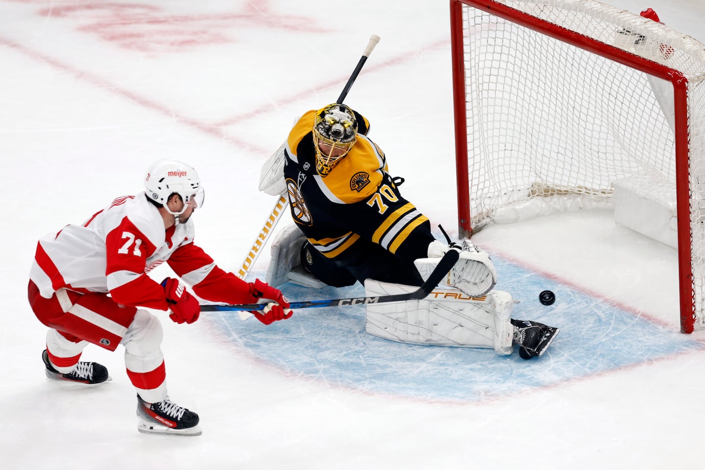 Dylan Lark arrived at the weekend with 277 goals for the Red Wings since entering the league in 2015-16.