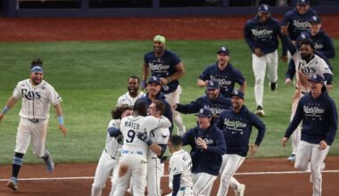 Dave Hannigan: Baseball on brink of chaos as billionaire owners say players earn too much – The Irish Times