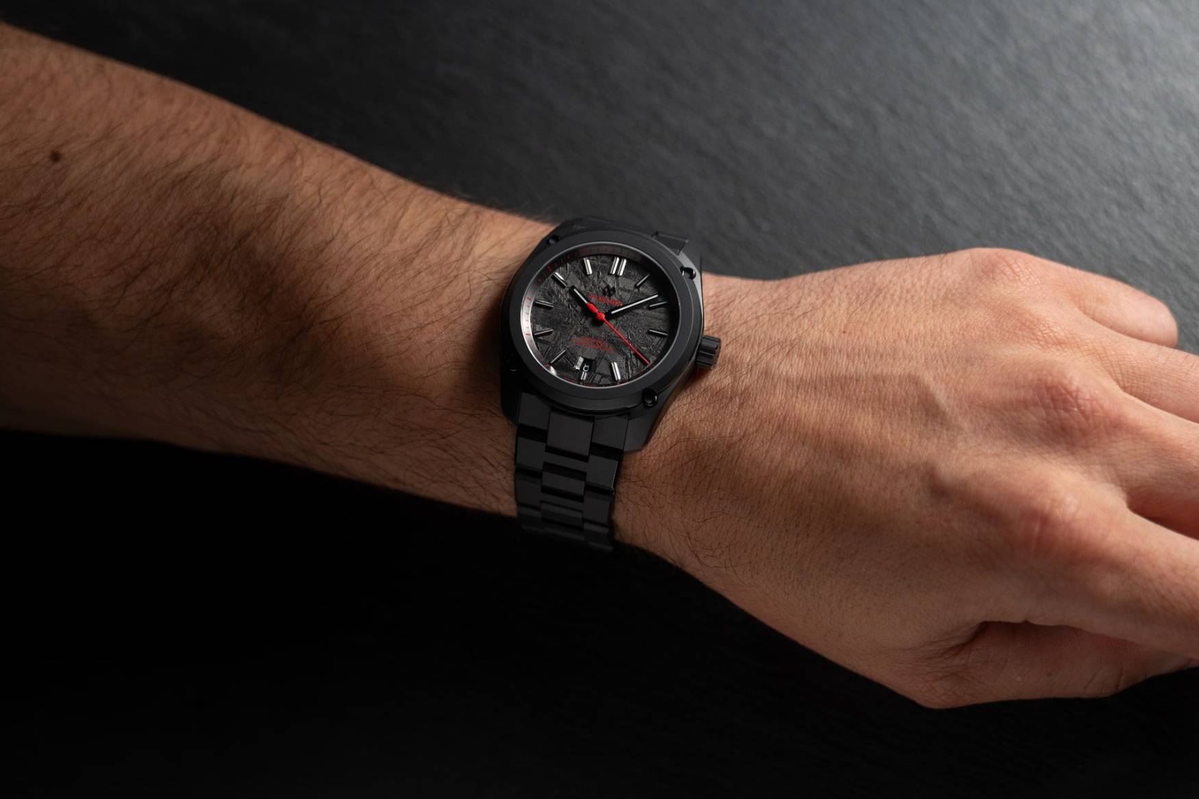 Formex Essence Ceramica Dark Matter RedShift wrist shot