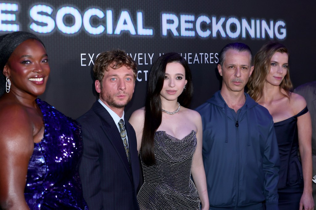 'The Social Reckoning' New York Red Carpet Premiere Photo Gallry