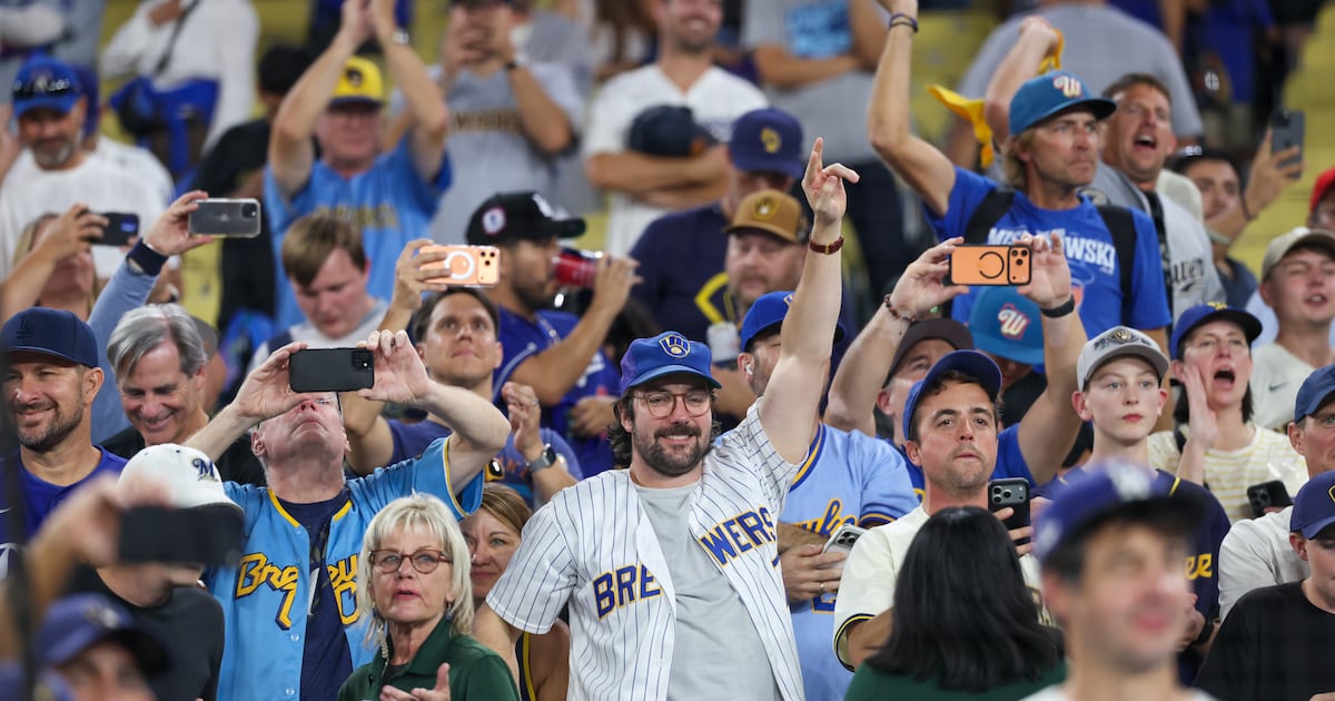 Milwaukee Brewers set MLB record for World Series gear