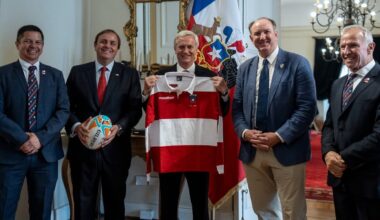 Chilean President José Antonio Kast hosts delegation of World Rugby leaders